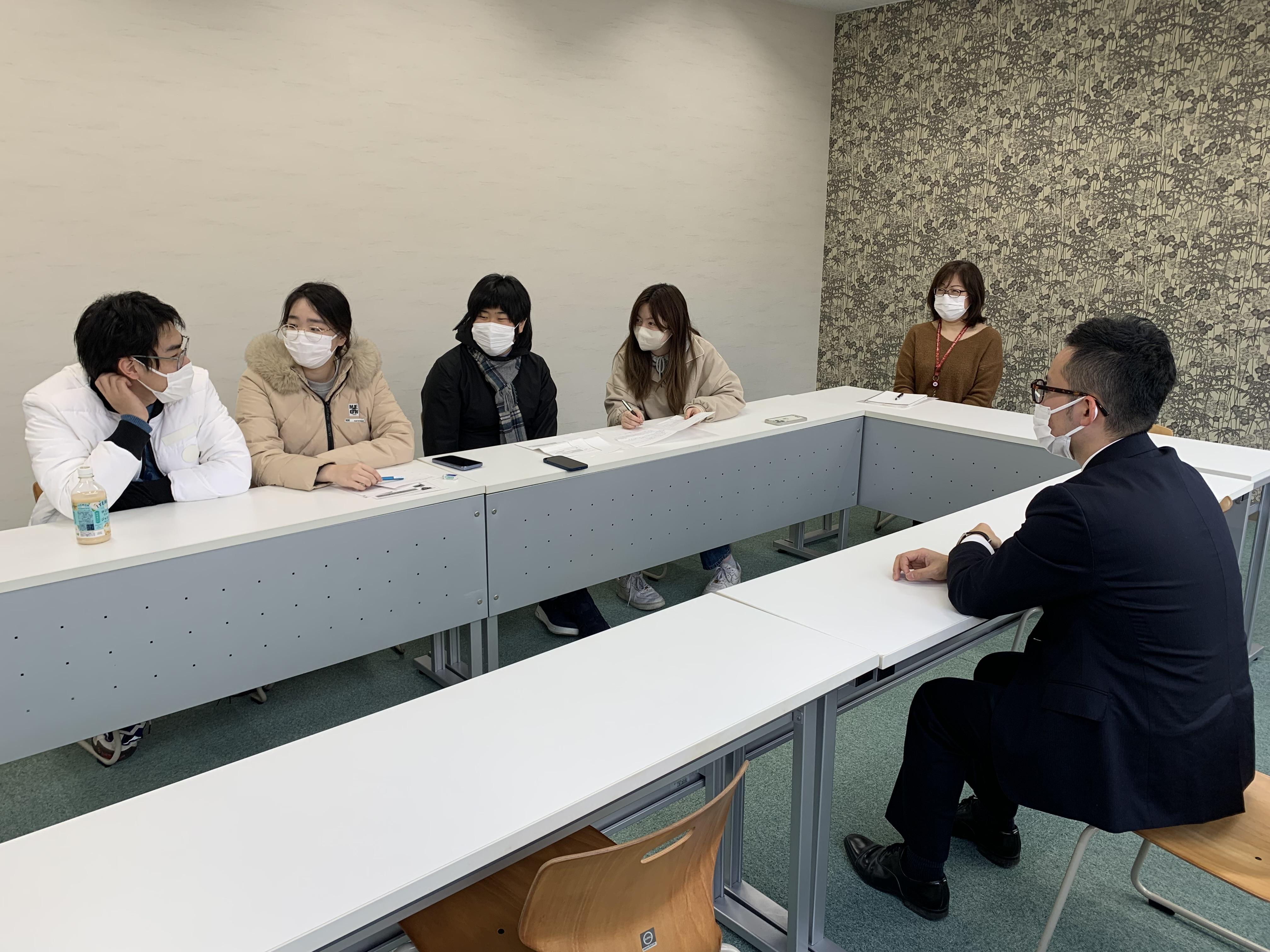 インタビューの授業