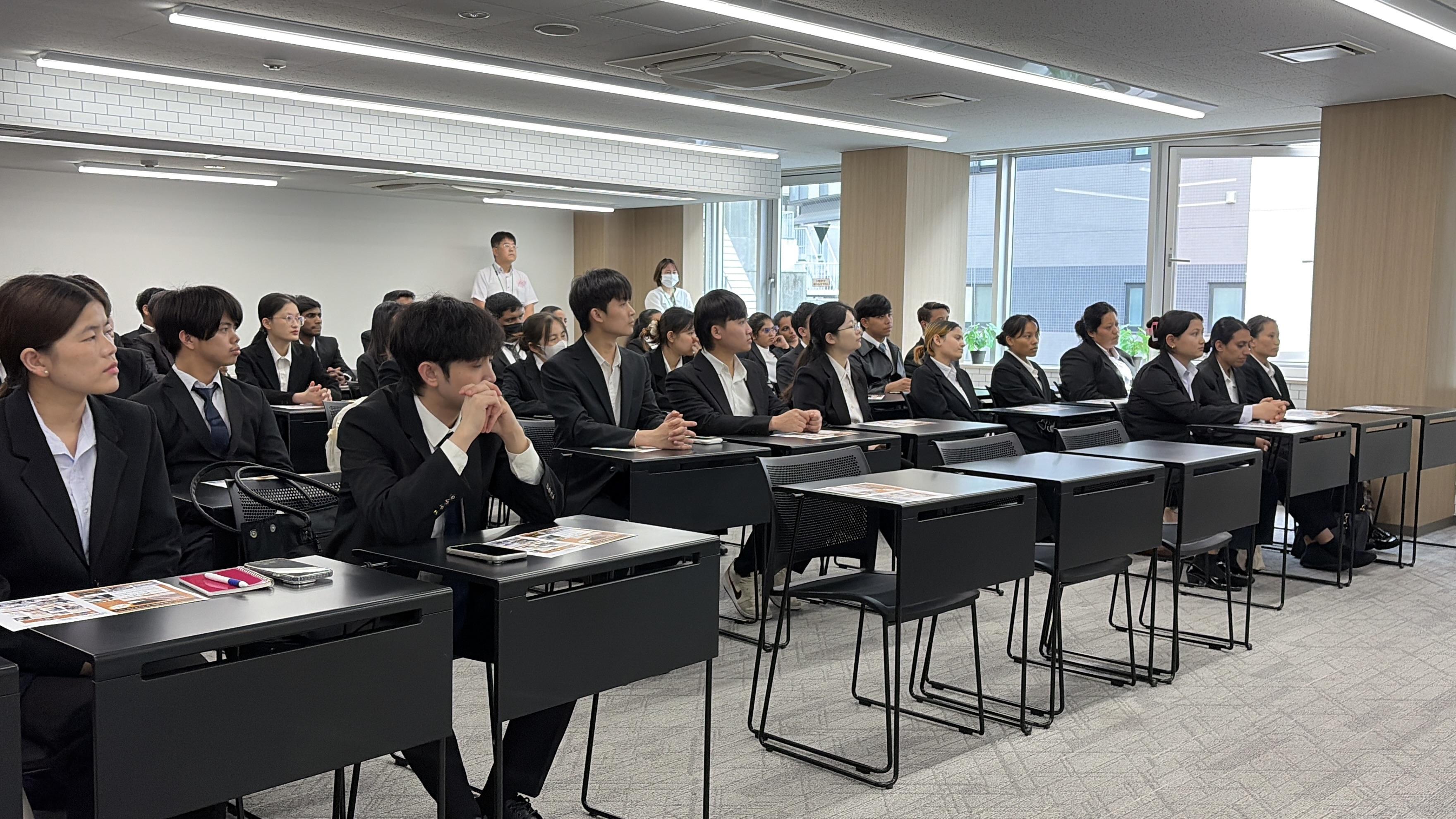 入学時からキャリア教育に力を入れています