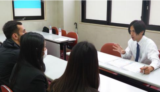外国人の「働く」と「学ぶ」を支える！日本語教員（正社員）