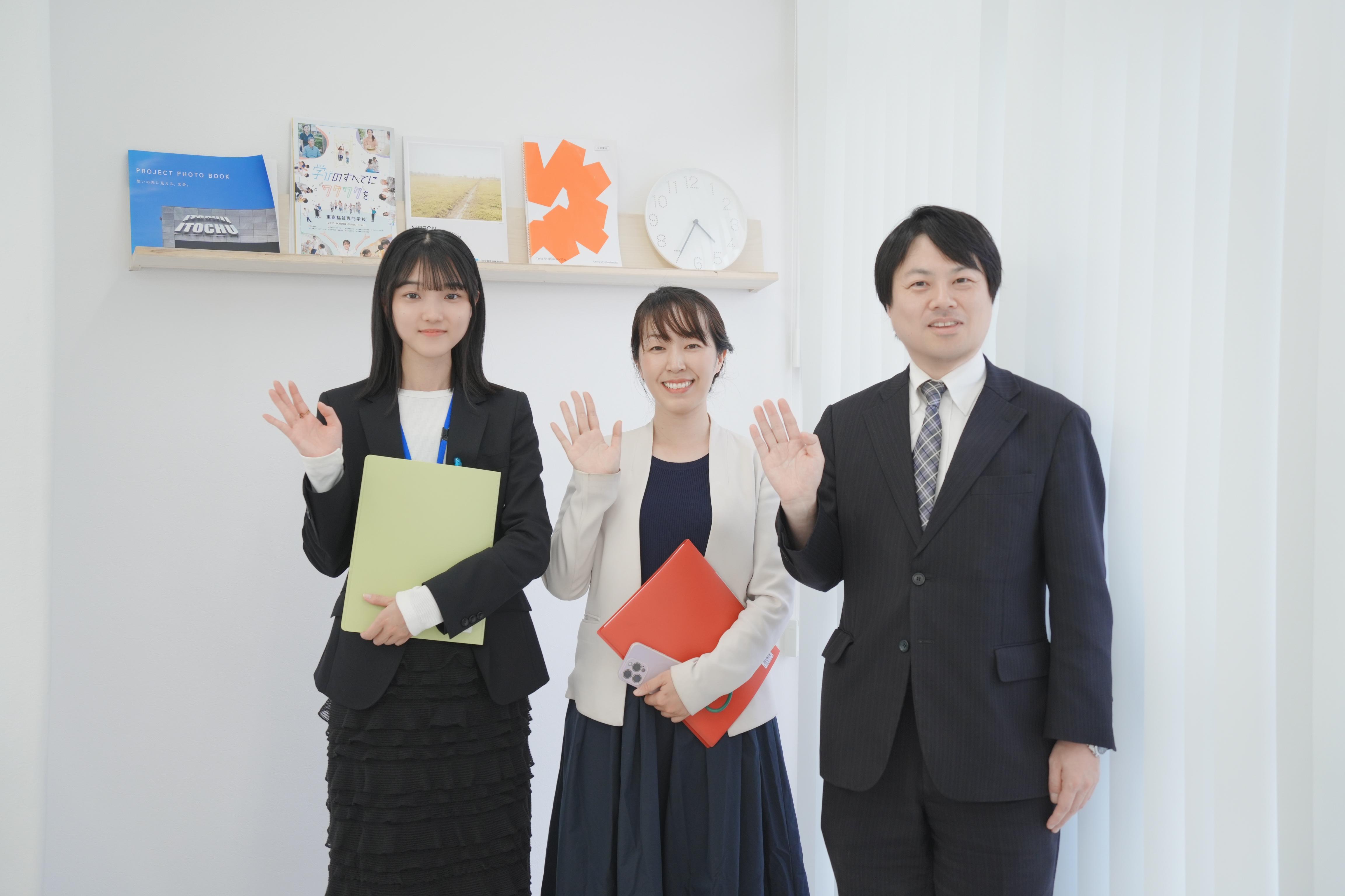 【正社員登用あり】日本語学校の非常勤講師