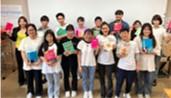 本校は法務省告示校で、中国、ベトナム、ネパール、スリランカ、バングラディシュ、ミャンマー出身の学生が１クラス１２～２０名、合計約２５０名が勉強しています。