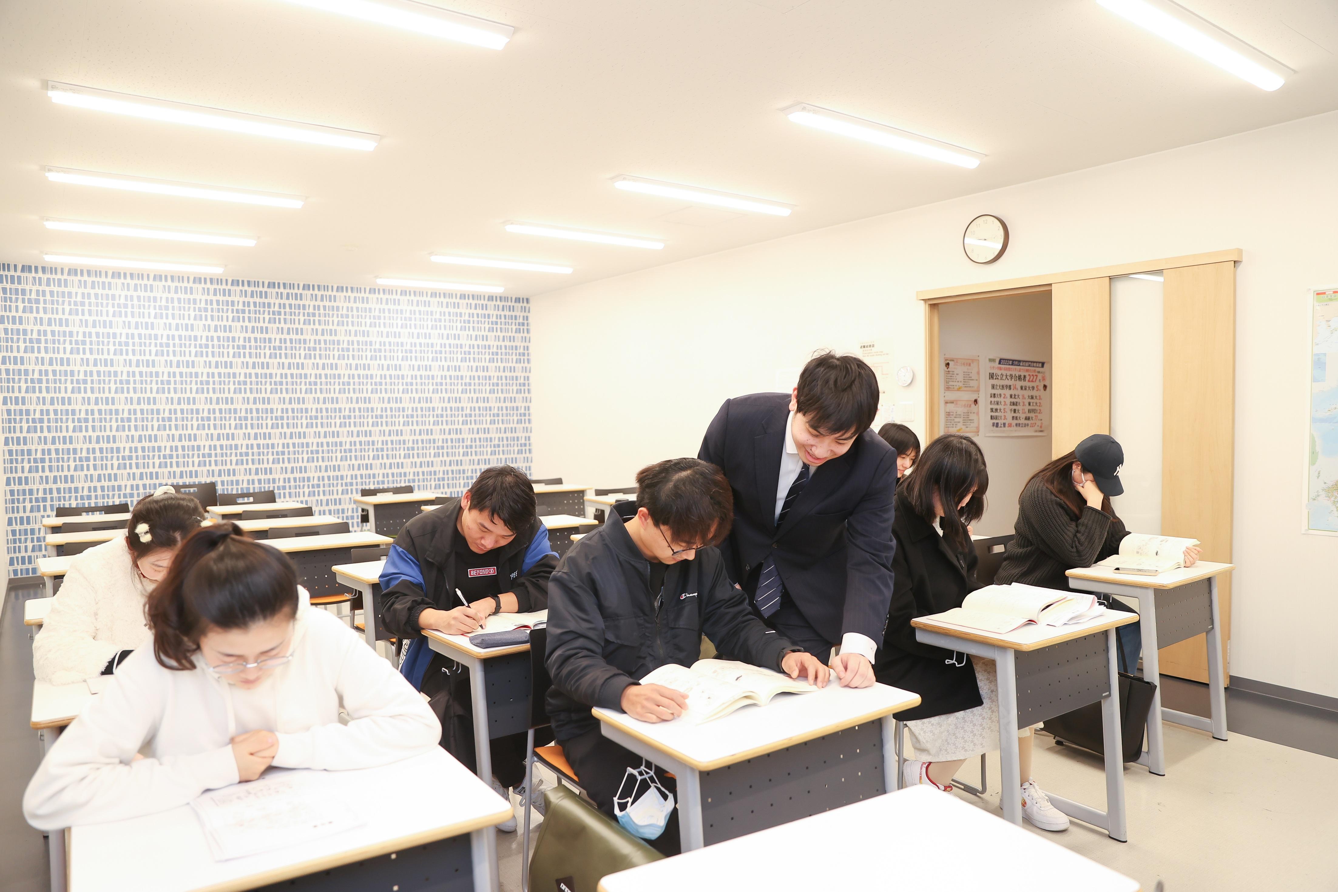 生徒の受け入れに国籍制限を設けていないため、多様な国籍の生徒が学んでいます。