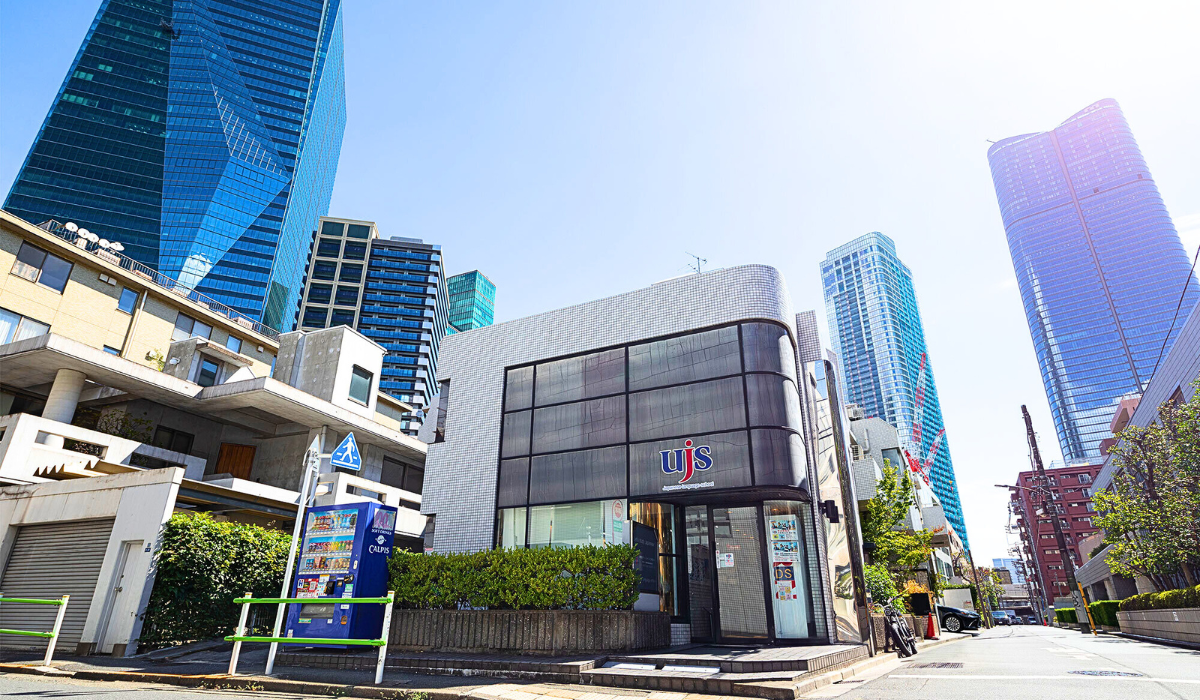 日本での就職や進学を目指す志の高い留学生たちと共に成長できる：UJS Language Institute