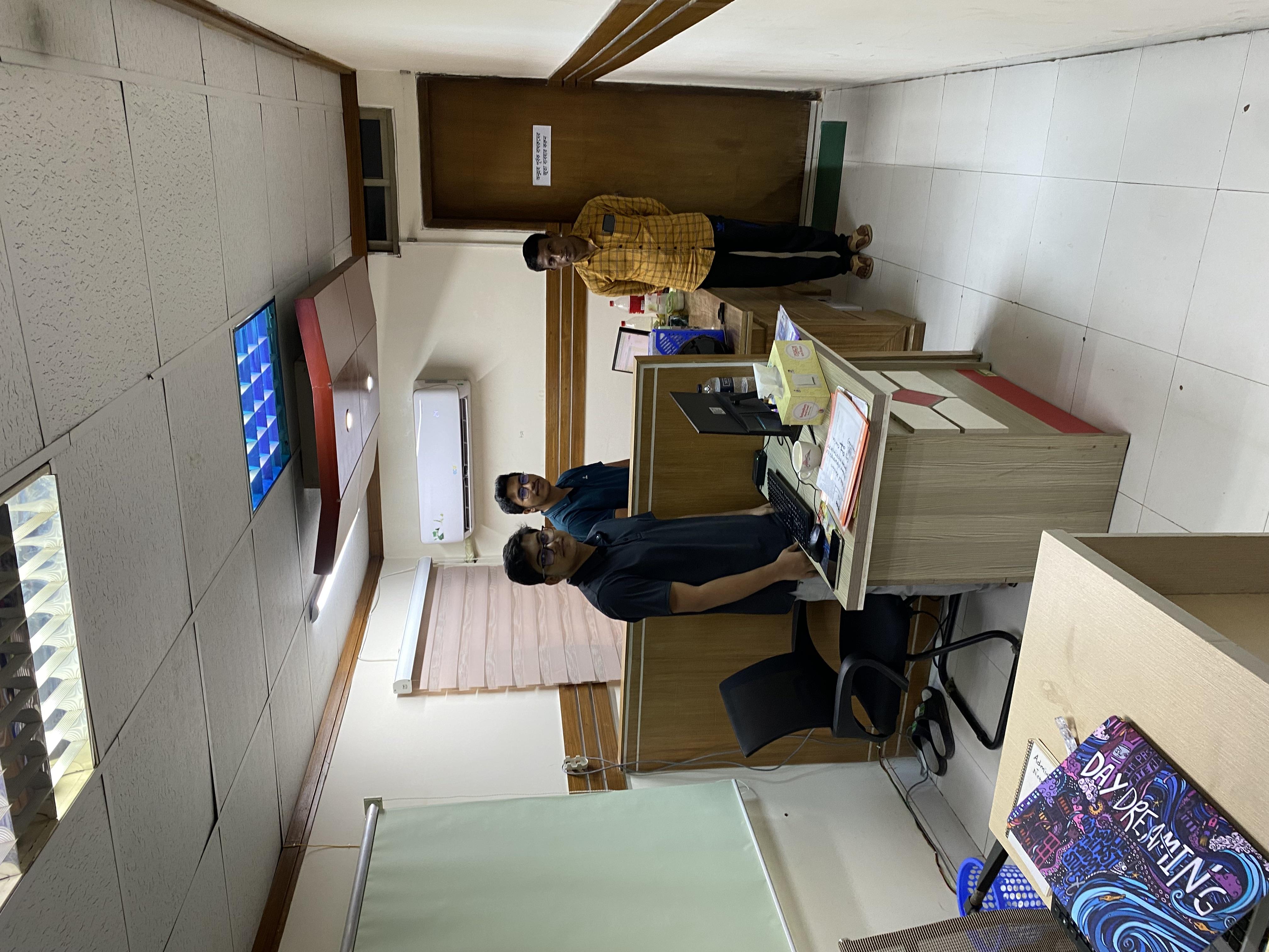 留学担当者3