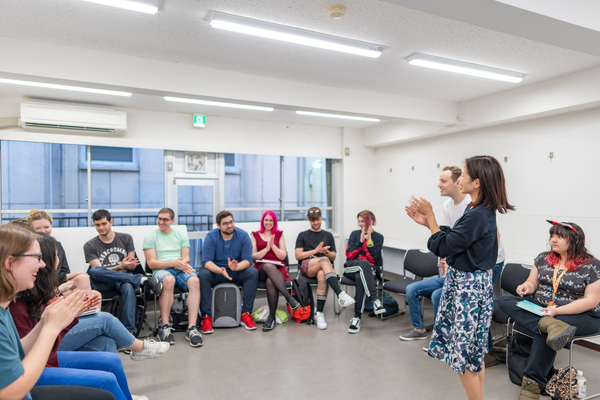 渋谷外語学院　日本語非常勤講師